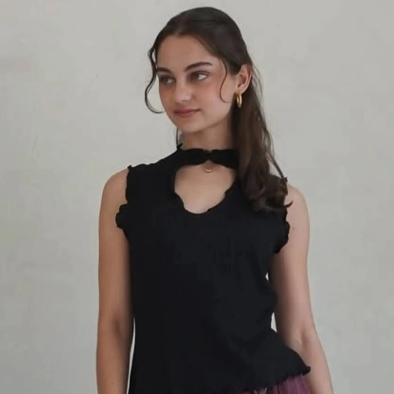 Conjunto Burnt Toast, top + falda tostado, ropa de mujer Qalata Swim Perú, combinado moderno para playa o ciudad