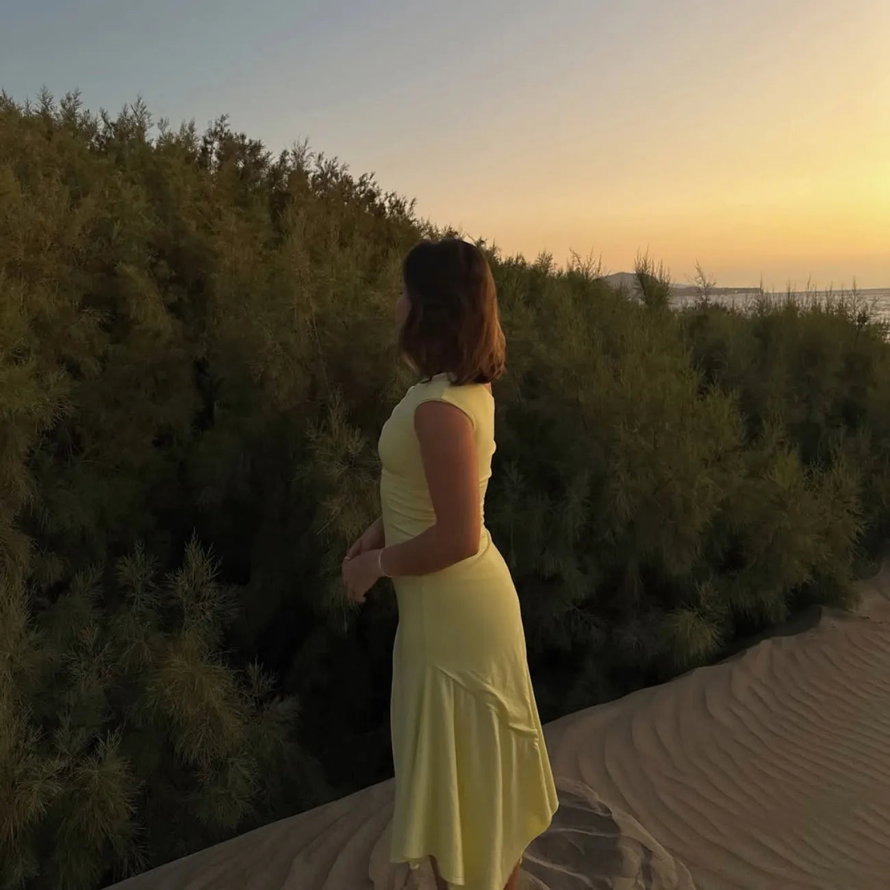 Vestido Cascais Butter color amarillo pastel, ropa de verano Qalata Swim Perú para mujer